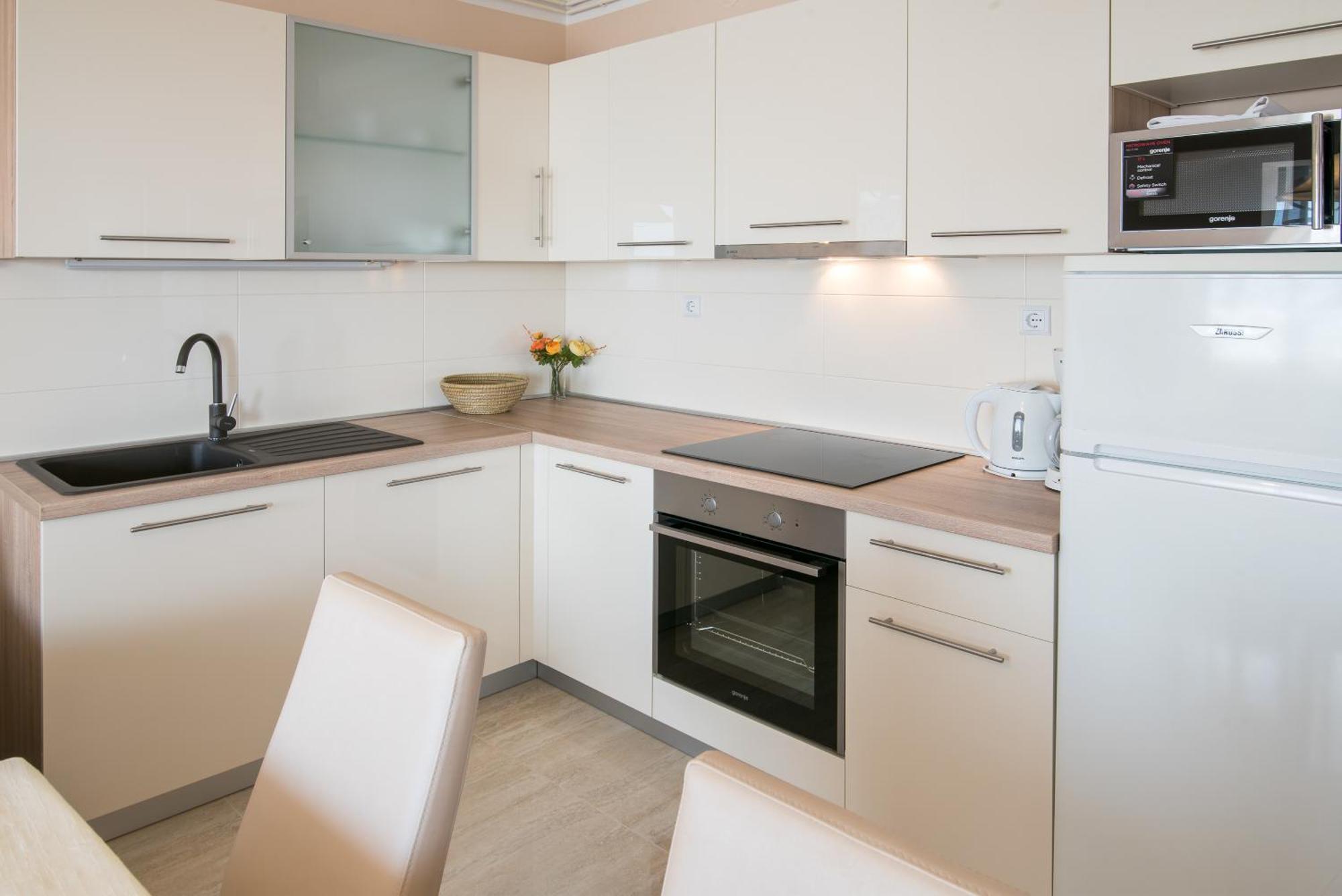 Apartments Villa Ana Кърк Стая снимка
